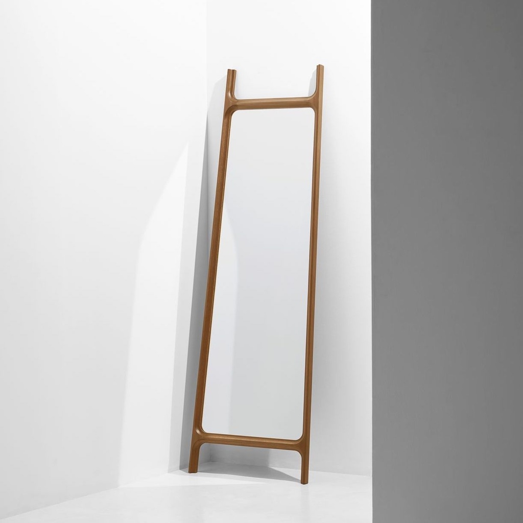 DISTRIKT MIRROR