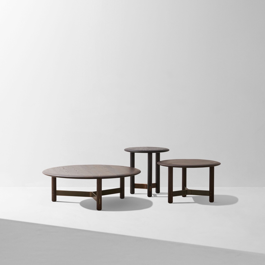 STILT ROUND COFFEE TABLE