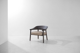 COLLETTE LOUNGE CHAIR